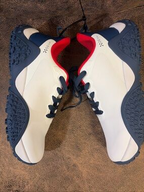Mens Wide Golf Shoes Spikeless Waterproof Lightweight Size 10.5 EW